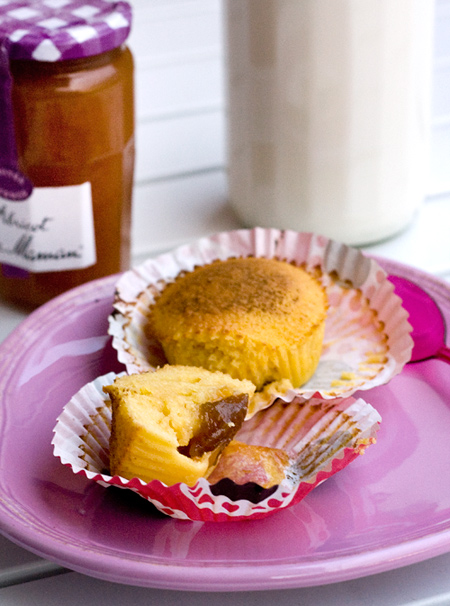 Tortine con farro e cuore di marmellata