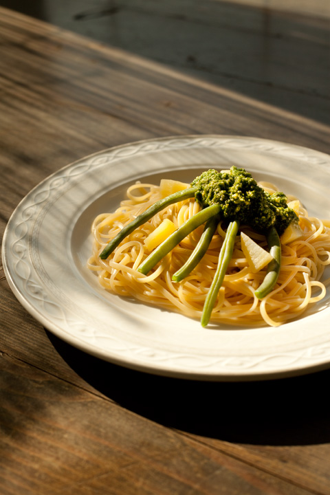 Bavettine con pesto, patate e fagiolini