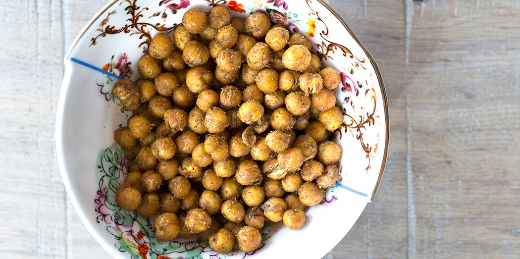 roasted chickpeas image